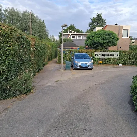 Thuis Op Flakkee アパート Ooltgensplaat